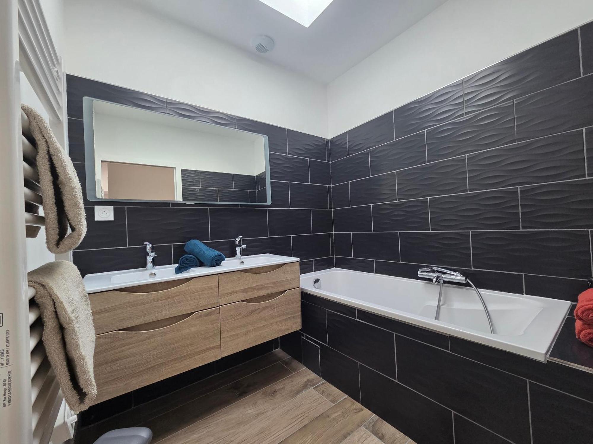 Maison De Vacances A La Plaine-Sur-Mer, 3 Chambres, Proche De La Plage, Jardin Et Plancha - Fr-1-364-138 المظهر الخارجي الصورة